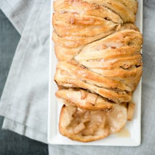 Apple Pie Pull Apart Bread - Sweetly Splendid