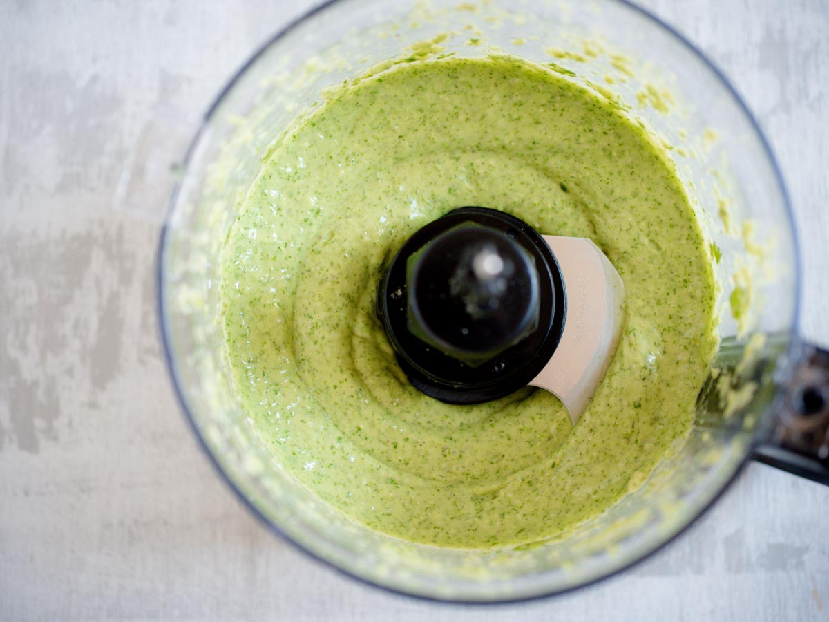 avocado cilantro dressing in food processor