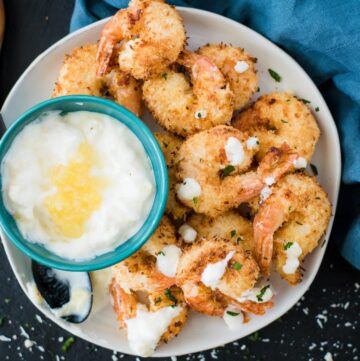 air fryer coconut shrimp with creamy pineapple sauce