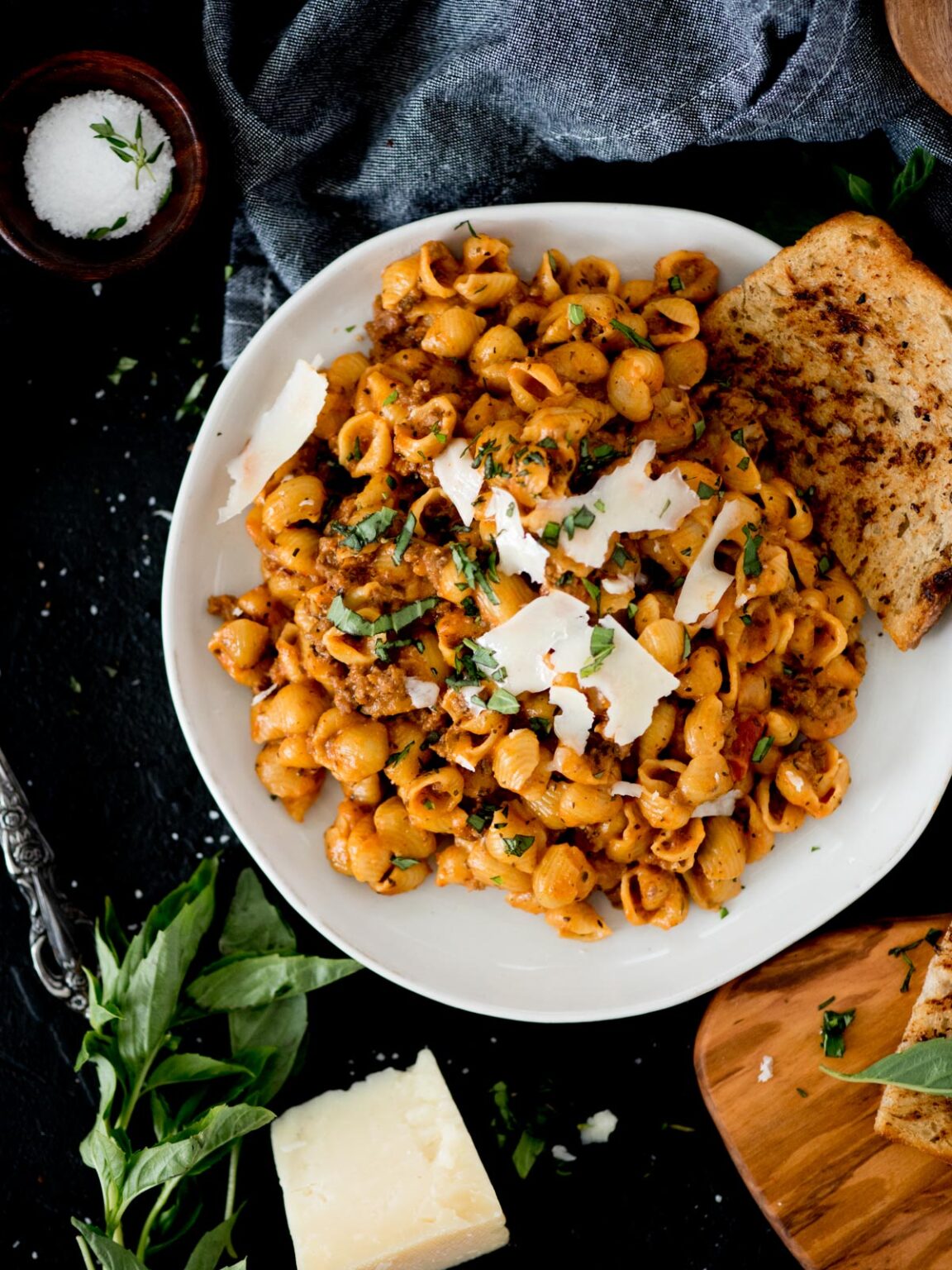 Homemade Instant Pot Ground Beef Pasta - Sweetly Splendid