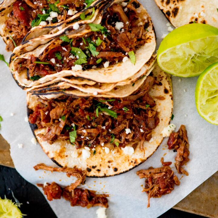 Slow Cooker Mexican Shredded Beef Recipe - Sweetly Splendid