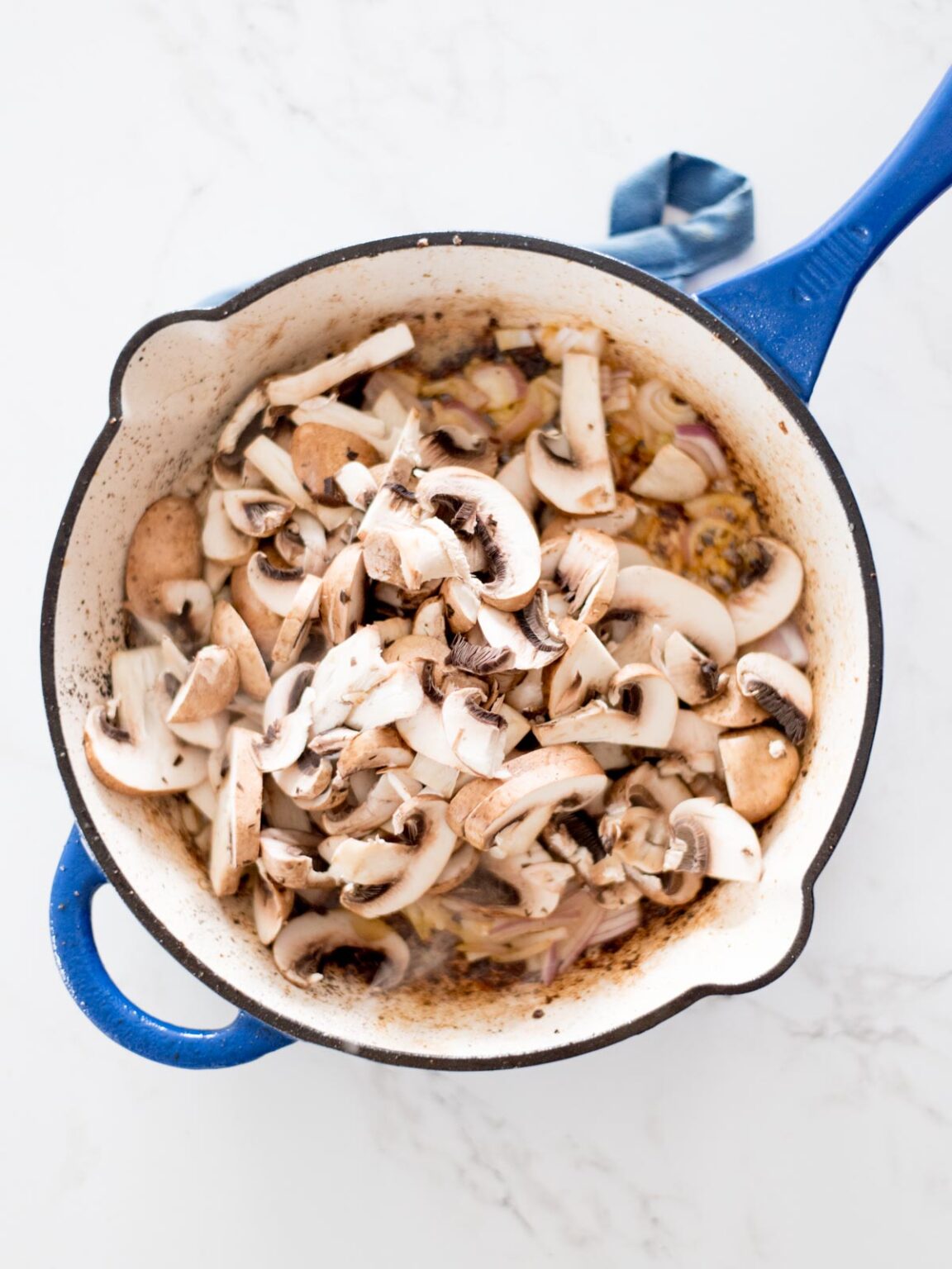 Chicken Stroganoff (Easy One Pot Recipe!)- Sweetly Splendid