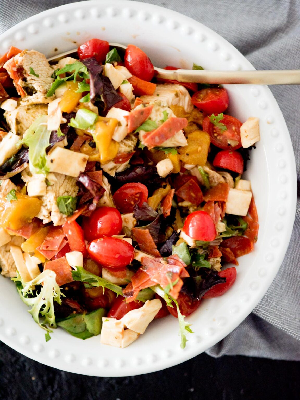 Pesto Chicken Mason Jar Salad Sweetly Splendid