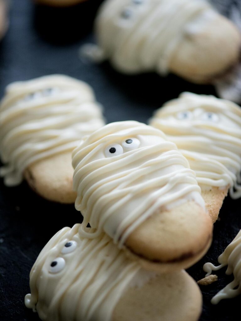 mummy cookies stacked together