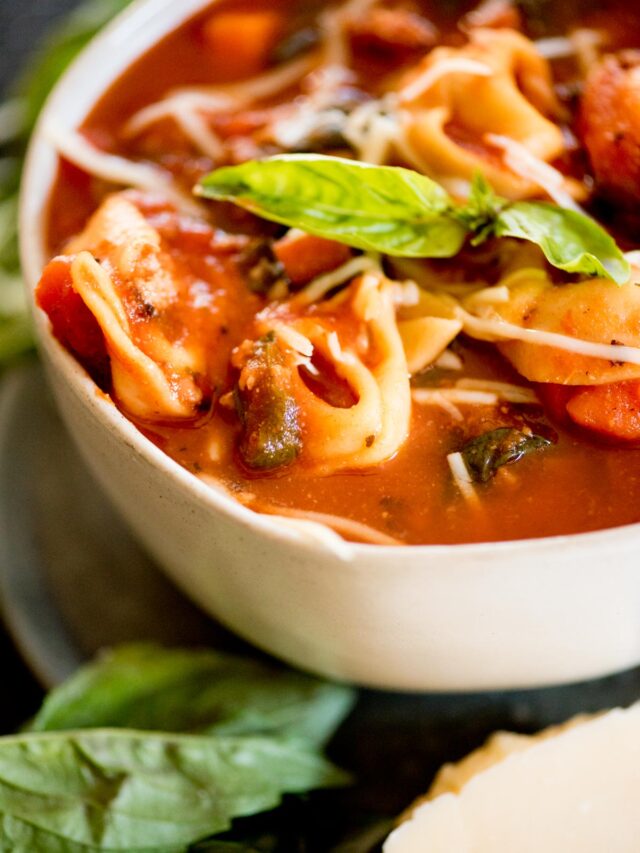 Tomato Florentine Soup Recipe with Tortellini Sweetly Splendid