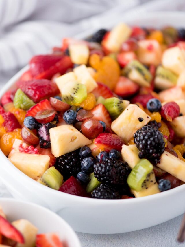 Always Time To Serve Fruit Salad This Summer - Sweetly Splendid